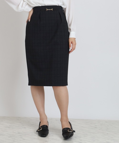 TRUDEA(トルディア)の「ビット付きチェックタイトスカート(スカート・レディース・チャコールグレー/ベージュ・SMALL/MEDIUM/LARGE)」の14枚目の写真