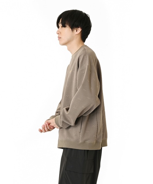 NEW BALANCE（ニューバランス）の「キルトジャガードクルー（スウェット・メンズ・モカ/ブラック・SMALL/MEDIUM/LARGE/X-LARGE/XX-LARGE）」の14枚目の写真