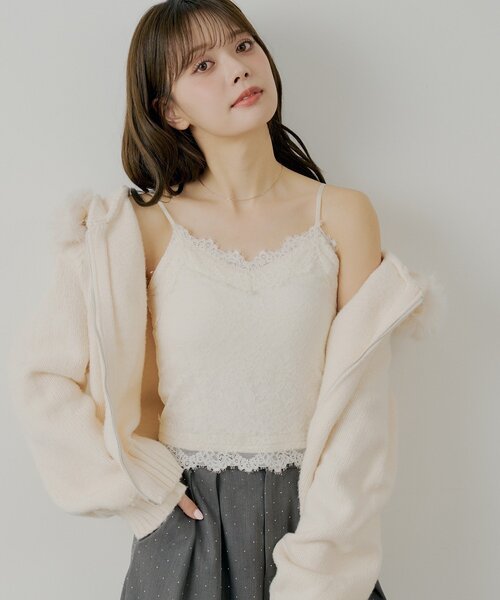 Chico(チコ)の「カップ付き総レースキャミ(キャミソール・レディース・ホワイト系その他3/ブラック系その他3/アイボリー/ブラック・FREE)」の7枚目の写真