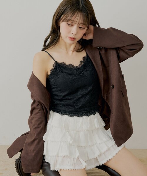 Chico(チコ)の「カップ付き総レースキャミ(キャミソール・レディース・ホワイト系その他3/ブラック系その他3/アイボリー/ブラック・FREE)」の9枚目の写真