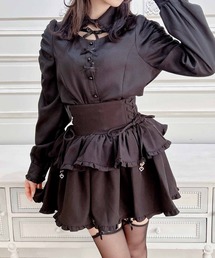 デコルテ開きメローフリル襟ブラウス