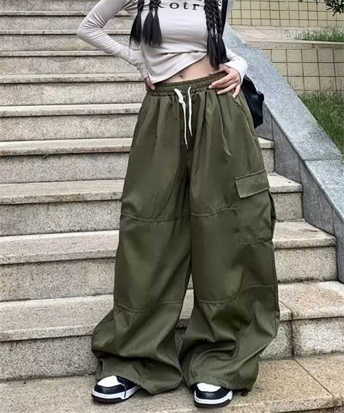 Dream garden(ドリームガーデン)の「レディース メンズライクルーズカーゴパンツ(カーゴパンツ・レディース・ピンク/ボルドー/ブルー/ブラック/カーキ・M/S/XL/L)」の13枚目の写真