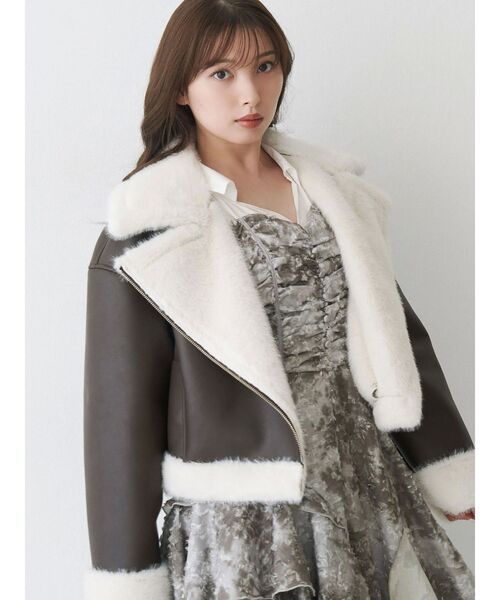 MERCURYDUO（マーキュリーデュオ）の「フェイクレザームートンボンバージャケット（その他アウター・レディース・ブラック/ブラウン・SMALL/MEDIUM）」の8枚目の写真