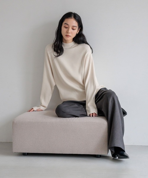 LOWRYS FARM（ローリーズファーム）の「ワイドリブプルオーバーＬＳ　600405（ニット/セーター・レディース・アイボリー/ブラック/ブラウン/パープル・FREE）」の15枚目の写真