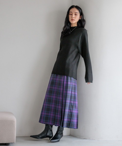 LOWRYS FARM（ローリーズファーム）の「ワイドリブプルオーバーＬＳ　600405（ニット/セーター・レディース・アイボリー/ブラック/ブラウン/パープル・FREE）」の18枚目の写真