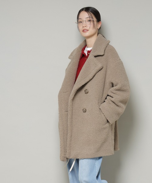 NANO universe(ナノユニバース)の「ボアワイドダブルボタンコート(チェスターコート・レディース・ライトベージュ/チャコール/モカ・FREE)」の1枚目の写真