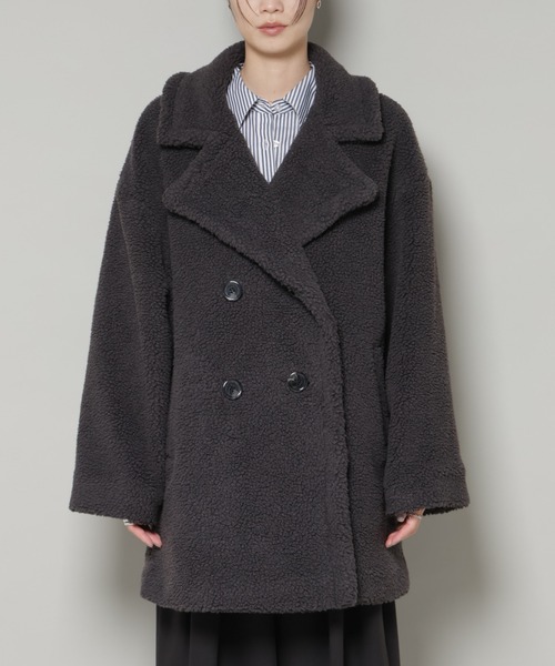 NANO universe(ナノユニバース)の「ボアワイドダブルボタンコート(チェスターコート・レディース・ライトベージュ/チャコール/モカ・FREE)」の20枚目の写真