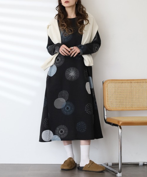 BARNDOOR(バーンドア)の「ニットソー ワンピース 長袖 26AW(ワンピース・レディース・ナチュラル/ベージュ系1/ブルー系1/イエロー系1/ブラック系1/グレー系1・FREE)」の7枚目の写真