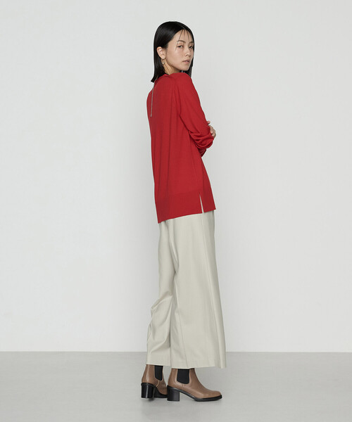 COMME CA(コムサ)の「ウール梳毛 Vネックカーディガン(カーディガン/ボレロ・レディース・サックスブルー/チャコール/トップグレー/レッド・9号/11号)」の22枚目の写真