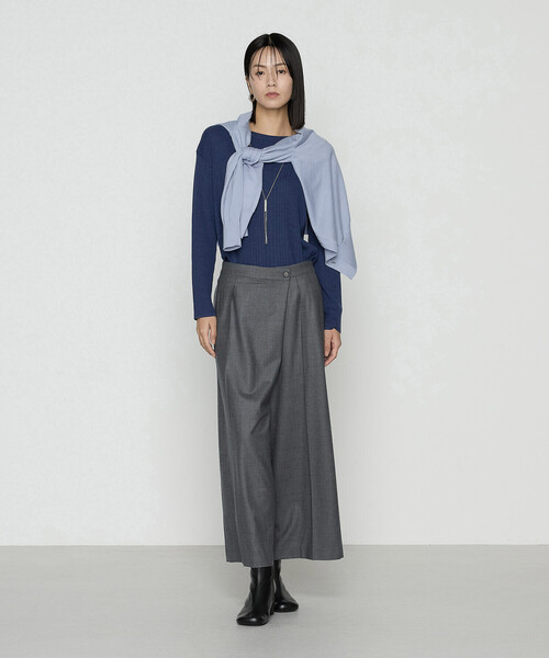 COMME CA(コムサ)の「ウール梳毛 Vネックカーディガン(カーディガン/ボレロ・レディース・サックスブルー/チャコール/トップグレー/レッド・9号/11号)」の11枚目の写真