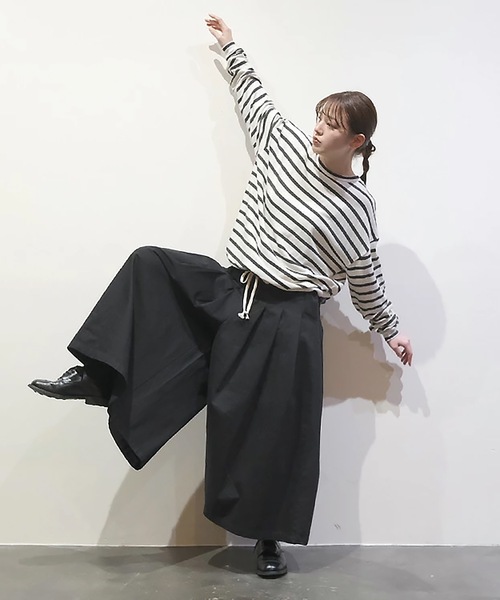 vent blanc(ヴァンブラン)の「vent blanc ヴァンブラン HAKAMA コットンイージーパンツ(その他パンツ・レディース・ナチュラル/ブラック/カーキ・FREE)」の2枚目の写真