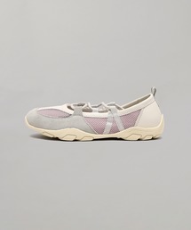 ROCKFISH WEATHERWEAR（ロックフィッシュウェザーウェア）の「Rockfish Weatherwear NICOLE WAV LACUP SNK RF1SHBE3SK007（スニーカー）」