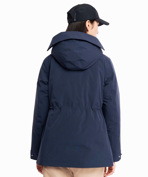 AIGLE(エーグル)の「MTD 防風 透湿 防水 プレミアムグースダウンジャケット(ダウンジャケット/コート・レディース・ダークネイビー/ベージュ・38/40/36)」の18枚目の写真