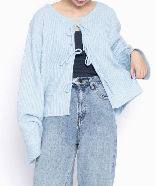 PUNYUS（プニュズ）の「フロントリボンカーディガン（カーディガン/ボレロ・レディース・サックスブルー/ブラック/ホワイト/ブラウン・1/2/3/4）」の21枚目の写真
