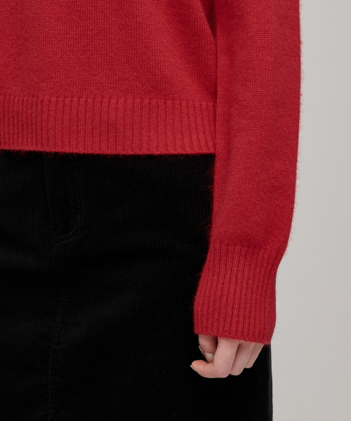 MUSINSA STANDARD WOMAN（ムシンサスタンダードウーマン）の「ウィメンズアンゴラブレンドクルーネックニット[レッド]（ニット/セーター・レディース・その他・SMALL/MEDIUM/LARGE/X-SMALL）」の4枚目の写真