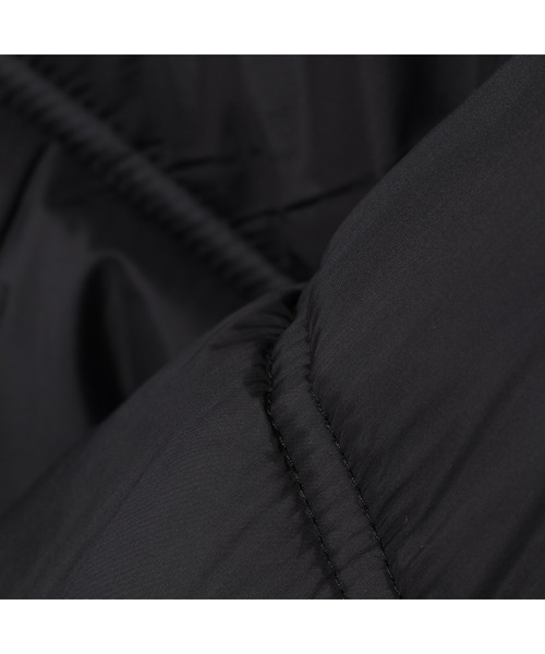 Guess(ゲス)の「SAMANTA Soft Puffa ジャケット アウター(その他アウター・レディース・ブラック・X-SMALL/LARGE/MEDIUM/SMALL)」の2枚目の写真