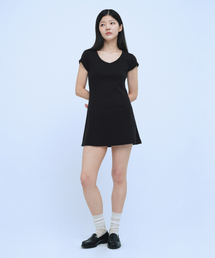 CURETTY（キュリティ）の「C V NECK HALF-SLEEVE DRESS_BLACK（ワンピース）」