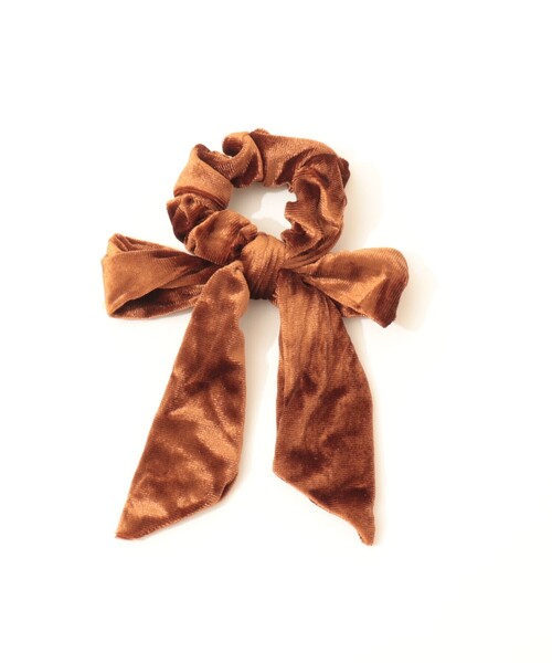 NOLLEY’S（ノーリーズ）の「【nolleys/ノーリーズ】ベロアリボンシュシュ（ヘアゴム・レディース・ブラウン/ブラック・FREE）」の8枚目の写真