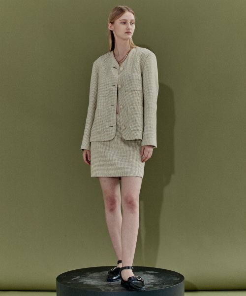 EN OR（エンオール）の「TWEED MINI SKIRT - IVORY（スカート・レディース・その他・SMALL/MEDIUM）」の2枚目の写真