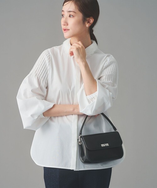 UNITED ARROWS（ユナイテッドアローズ）の「フラップ コンパートメント ショルダーバッグ（ショルダーバッグ・レディース・オフホワイト/ブラック・FREE）」の8枚目の写真