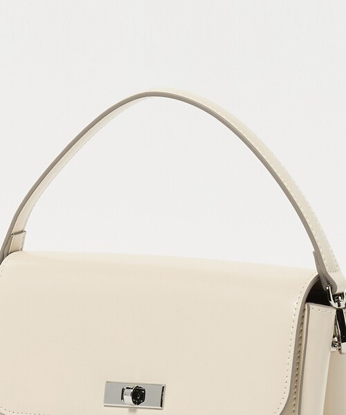 UNITED ARROWS（ユナイテッドアローズ）の「フラップ コンパートメント ショルダーバッグ（ショルダーバッグ・レディース・オフホワイト/ブラック・FREE）」の19枚目の写真