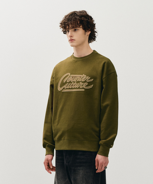 ECORR（エコル）の「カウンターカルチャー刺繍スウェットシャツ_カーキ（スウェット・レディース・その他・3(XL)/1(M)/2(L)）」の3枚目の写真