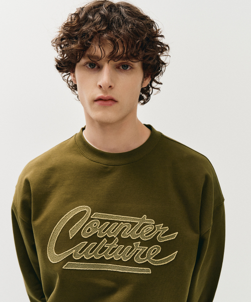 ECORR（エコル）の「カウンターカルチャー刺繍スウェットシャツ_カーキ（スウェット・レディース・その他・3(XL)/1(M)/2(L)）」の5枚目の写真