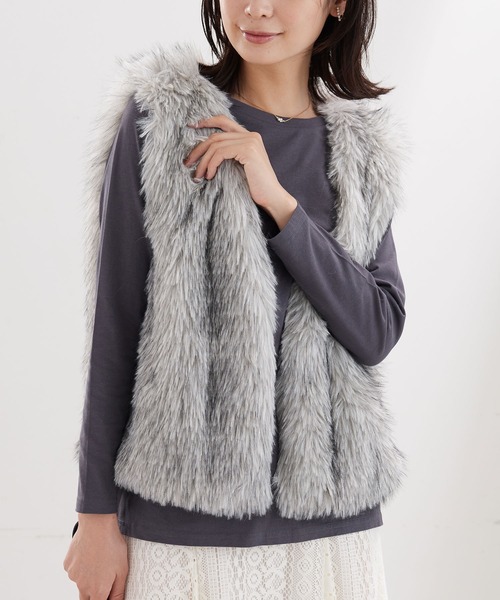 グレー系ブラウンファーベスト 着映える！ショート丈もこもこファーベスト（ベスト）｜BELLUNA PLUS