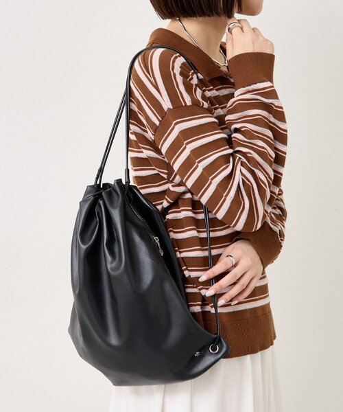 mystic(ミスティック)の「プレート付きナップザック(トートバッグ・レディース・キャメル/ブラック・FREE)」の2枚目の写真