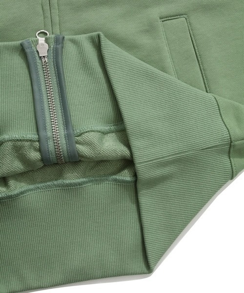 COVERNAT(カバーナット)の「WOMEN'S CROP HOODIE ZIP-UP(スウェット・レディース・杢グレー/グリーン系その他・SMALL/MEDIUM)」の10枚目の写真