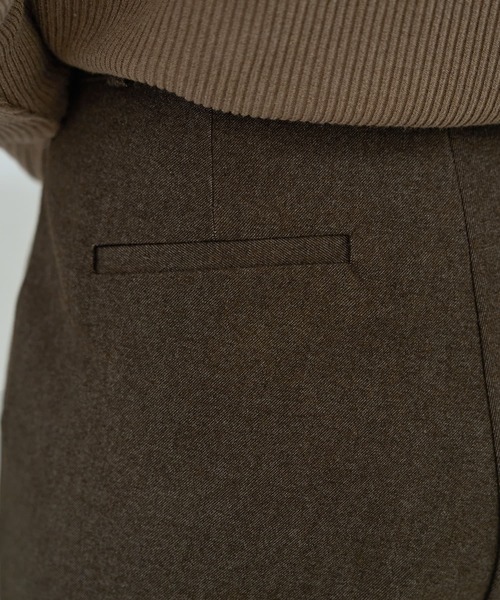 STYLE DELI(スタイルデリ)の「上部留めタックワイドパンツ(その他パンツ・レディース・ダークブラウン・MEDIUM/SMALL/LARGE)」の7枚目の写真
