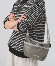 DANTON ショルダーバッグ　グレー　ダントン超美品 Danton（ダントン） ショルダーバッグ - ダークグレー レディース