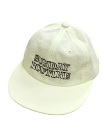 ISOOK | ロゴフラットキャップ(kiharu select) / フラットキャップ 刺繍キャップ ベースボールキャップ ロゴキャップ ホワイト 白(キャップ)