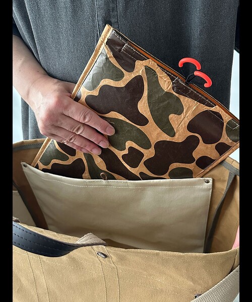 WEEKEND(ER)(ウィークエンダー)の「【WEEKEND(ER)/ウィークエンダー】TYPC CASE26SS/ティーワイピーシーケース26エスエス/ユニセックス/【WEB限定】(バックパック/リュック・メンズ・ベージュ/グレー・フリー)」の7枚目の写真