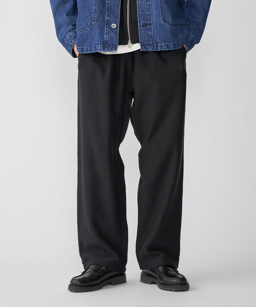 Champion(チャンピオン)の「【SHIPS別注】Champion: リバースウィーブ ワイド スウェット パンツ(スウェットパンツ・メンズ・ブラック/グレー/ナチュラル・SMALL/MEDIUM/LARGE/X-LARGE)」の1枚目の写真