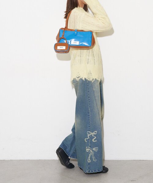 GRAIN（グレイン）の「【GRAIN/グレイン】バッグチャーム付きバイカラーバッグ（トートバッグ・レディース・ブラウン/イエロー/ネイビー・FREE）」の10枚目の写真