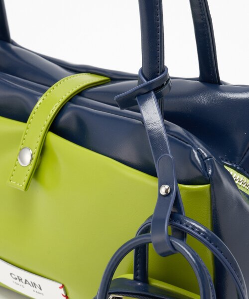 GRAIN（グレイン）の「【GRAIN/グレイン】バッグチャーム付きバイカラーバッグ（トートバッグ・レディース・ブラウン/イエロー/ネイビー・FREE）」の19枚目の写真