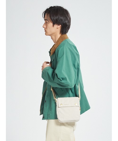 Barbour（バブアー）の「【TRANSPORT / トランスポート】 クロスボディバッグ（ショルダーバッグ・メンズ・ライトベージュ/グリーン/ネイビー・ONE SIZE）」の15枚目の写真