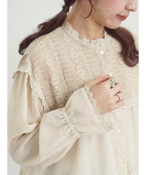 Samansa Mos2(サマンサ モスモス)の「裾フリルティアードレースブラウス(シャツ/ブラウス・レディース・キナリ/オフホワイト/ブラック・F)」の16枚目の写真