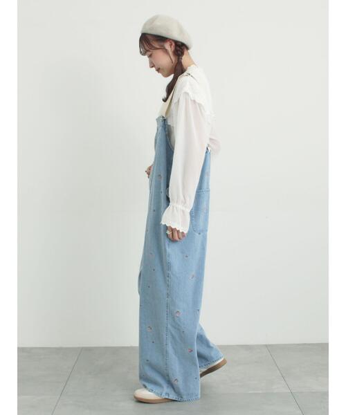 Samansa Mos2(サマンサ モスモス)の「裾フリルティアードレースブラウス(シャツ/ブラウス・レディース・キナリ/オフホワイト/ブラック・F)」の4枚目の写真