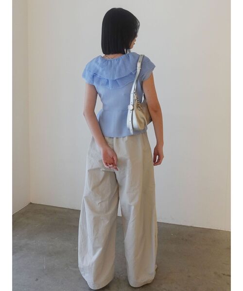 LAGUNAMOON（ラグナムーン）の「メッシュフリルペプラムニットプルオーバー（ニット/セーター・レディース・ブラウン/ホワイト/ブルー・FREE）」の11枚目の写真