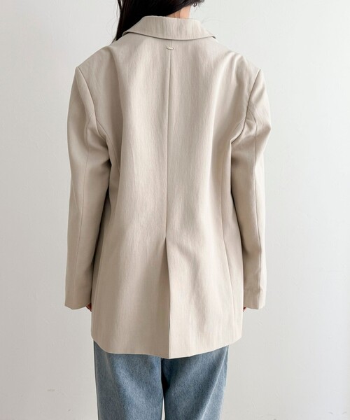fredy emue（フレディエミュ）の「リネン混ラチネオーバージャケット（テーラードジャケット・レディース・ベージュ/ブラウン・38）」の20枚目の写真