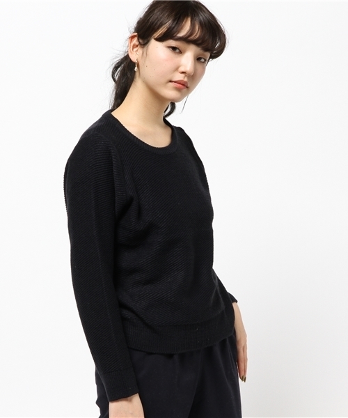 Discoat Parisien（ディスコートパリシアン）の「変り編みプルオーバー（ニット/セーター・レディース・ネイビー/レッド/アイボリー/キャメル・LARGE/MEDIUM）」の3枚目の写真