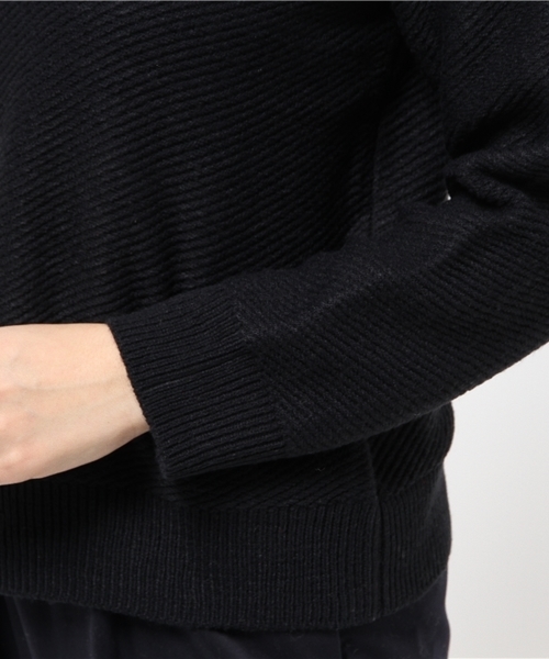 Discoat Parisien（ディスコートパリシアン）の「変り編みプルオーバー（ニット/セーター・レディース・ネイビー/レッド/アイボリー/キャメル・LARGE/MEDIUM）」の9枚目の写真