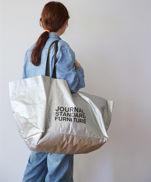 journal standard Furniture (ジャーナルスタンダードファニチャー)の「JSF BAG L バッグ(トートバッグ・レディース・シルバー・FREE)」の12枚目の写真