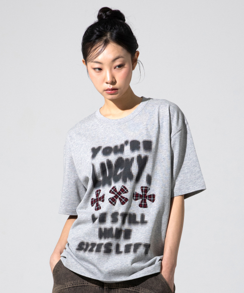 XTONZ（エクストーンズ）の「XTT127 ピクセルチェックアプリケTシャツ (GRAY)（Tシャツ/カットソー・メンズ・その他・MEDIUM/LARGE/SMALL）」の4枚目の写真