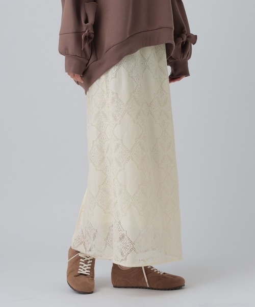 LEPSIM（レプシィム）の「大柄レースナロースカート　630159（スカート・レディース・ブラック/アイボリー・FREE）」の13枚目の写真