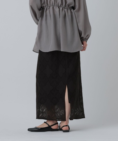 LEPSIM（レプシィム）の「大柄レースナロースカート　630159（スカート・レディース・ブラック/アイボリー・FREE）」の20枚目の写真