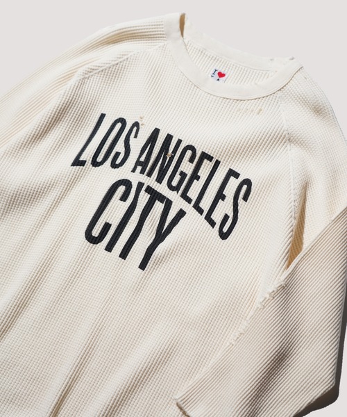 C.E.L.STORE(セルストア)の「I LOVE LA / アイラブエルエー 3/4 SLEEVE PRINTED WAFFLE TEE ダメージ加工 7分丈 ワッフル サーマルカットソー(Tシャツ/カットソー・メンズ・ブラック系その他/ブラック/ナチュラル・MEDIUM/LARGE)」の3枚目の写真