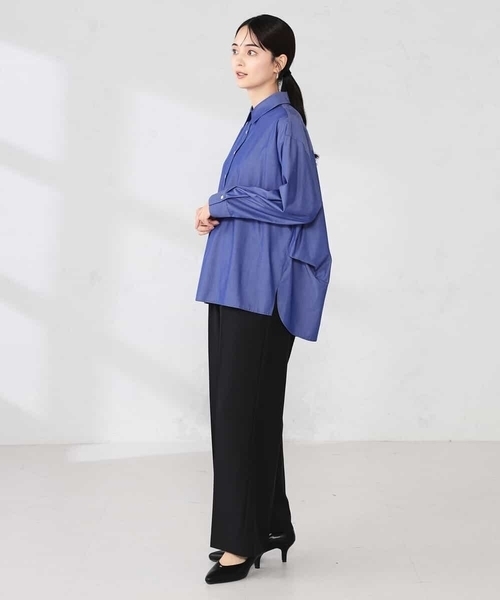 a.v.v(アーヴェヴェ)の「【シワになりにくい】スキッパーシャツ(シャツ/ブラウス・レディース・グレー系その他/ブルー/カーキ・40/38/36)」の6枚目の写真